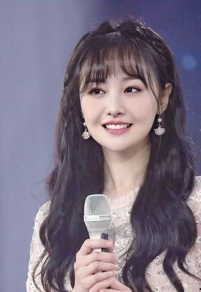 娱乐圈里的瓜越吃越大,揭秘明星背后的惊人真相